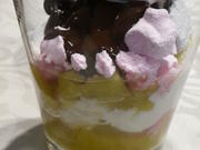 Rhabarber-Schicht-Dessert im Glas - Rezept - Bild Nr. 14181