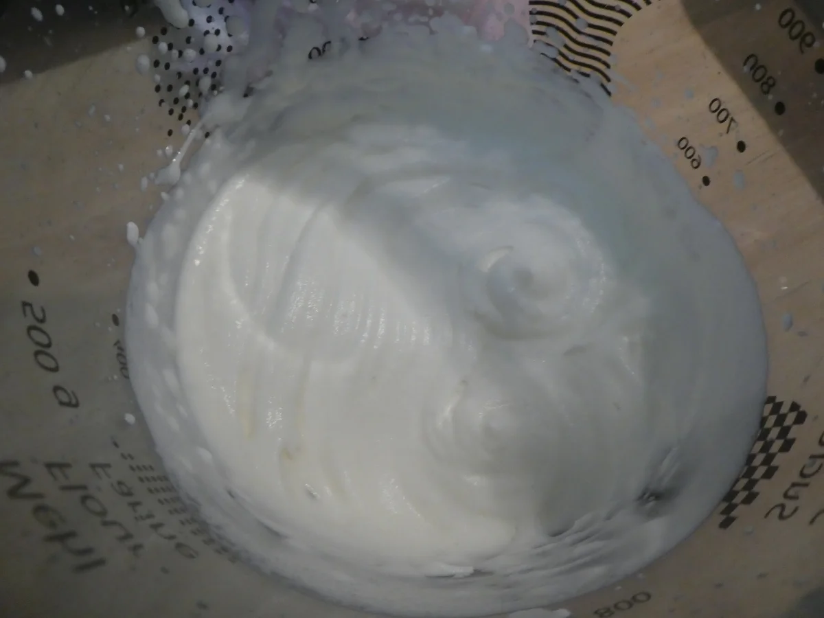 Rhabarber-Schicht-Dessert im Glas - Rezept - Bild Nr. 14185