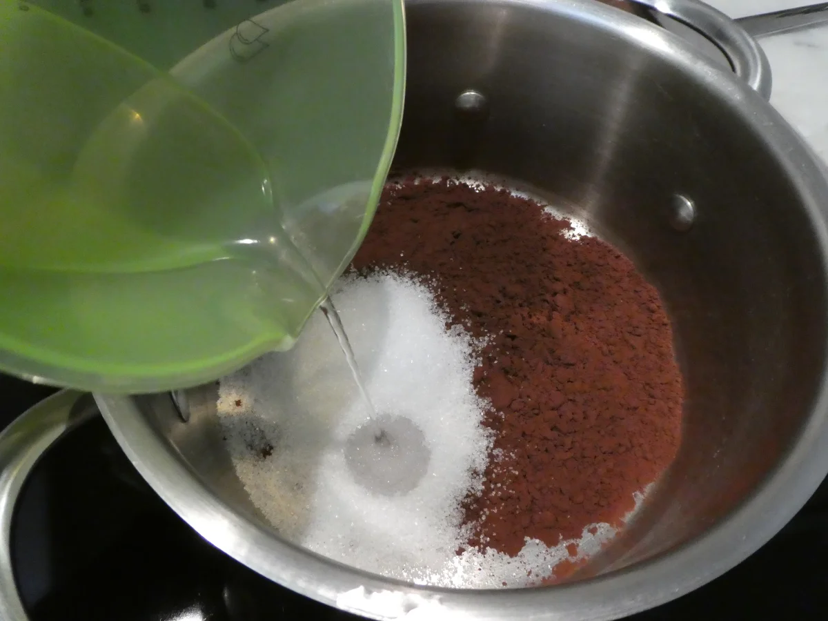 Rhabarber-Schicht-Dessert im Glas - Rezept - Bild Nr. 14186