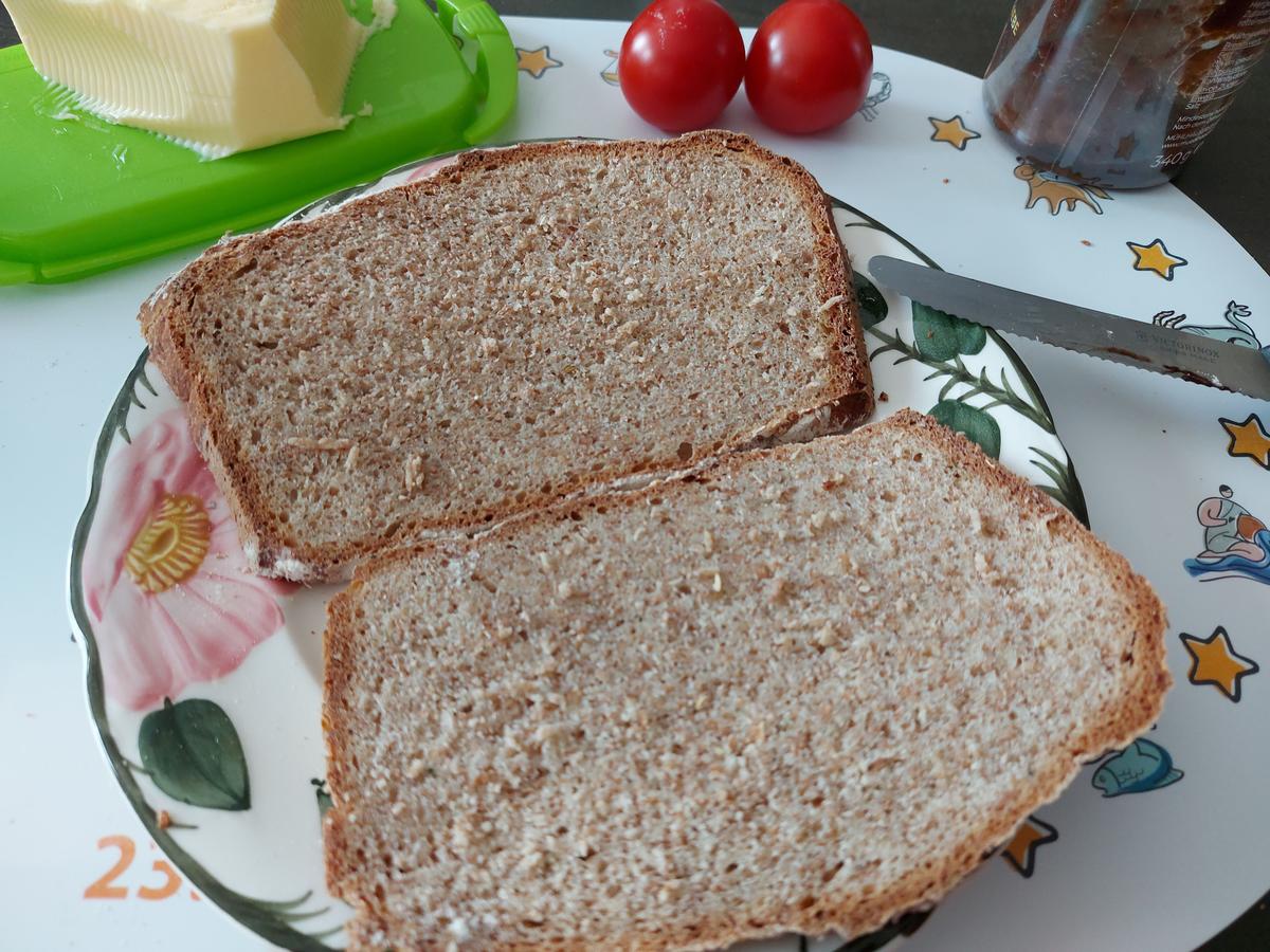 Großes Dinkel - Vollkorn - Brot - Rezept - Bild Nr. 14183