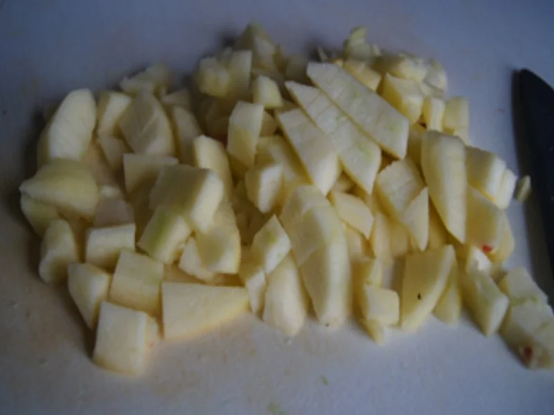 Rote-Bete-Matjessalat mit griechischen Joghurt und Pellkartoffel-Drillingen - Rezept - Bild Nr. 6