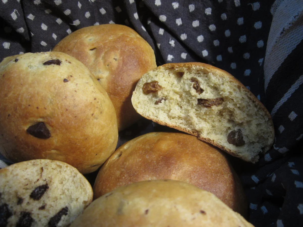 Rezept: Vegane Schoko- und Rosinenbrötchen Bild Nr. 14205 Vegane Schoko- und Rosinenbrötchen - Rezept - Bild Nr. 14205