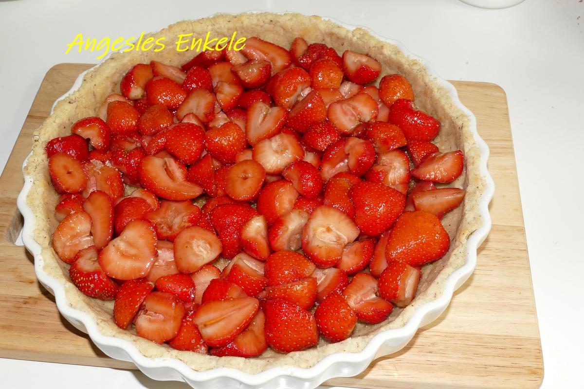Streuselkuchen mit marinierten Erdbeeren - Rezept - Bild Nr. 14210