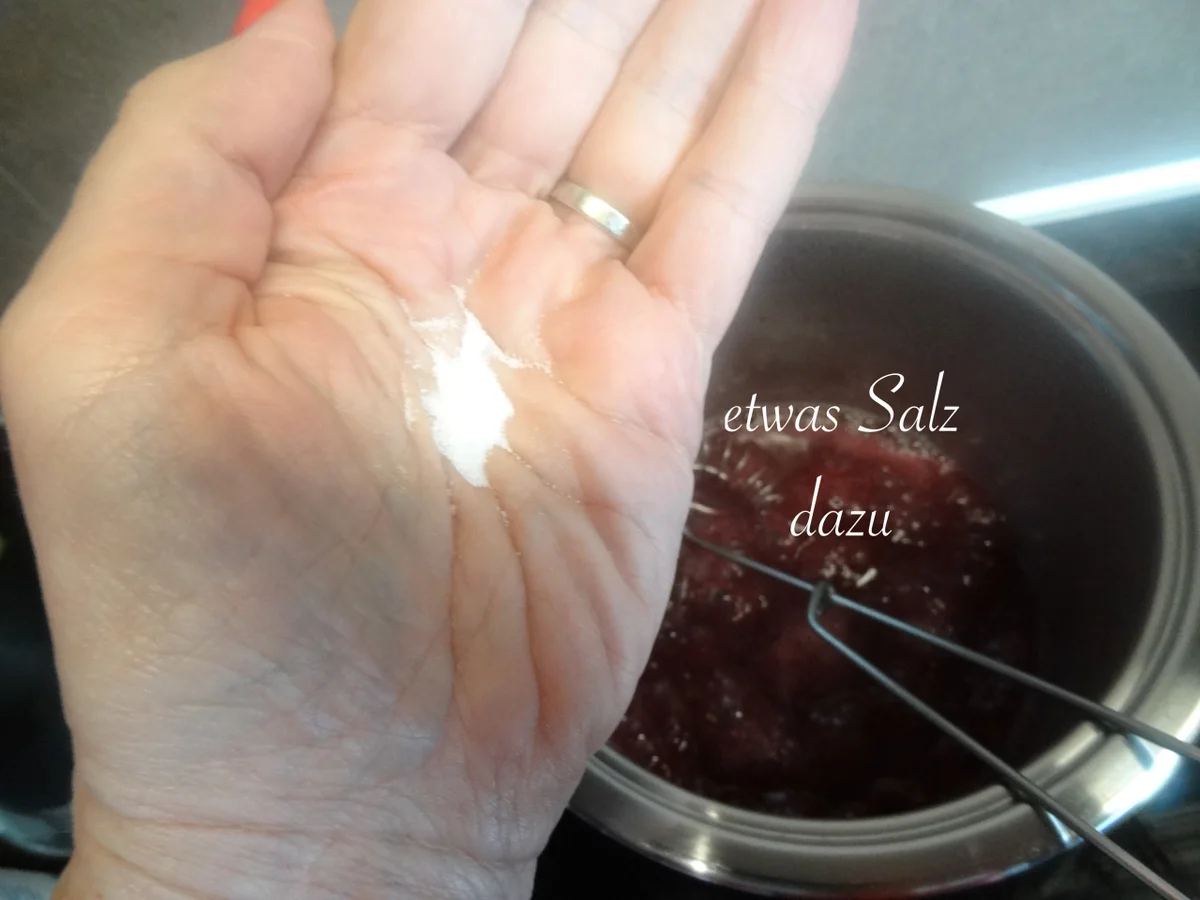 Rezept: Vispipuuro - cremiges Grieß Dessert - kulinarische Weltreise - Finnland Bild Nr. 14216 Vispipuuro - cremiges Grieß Dessert - kulinarische Weltreise - Finnland - Rezept - Bild Nr. 14216