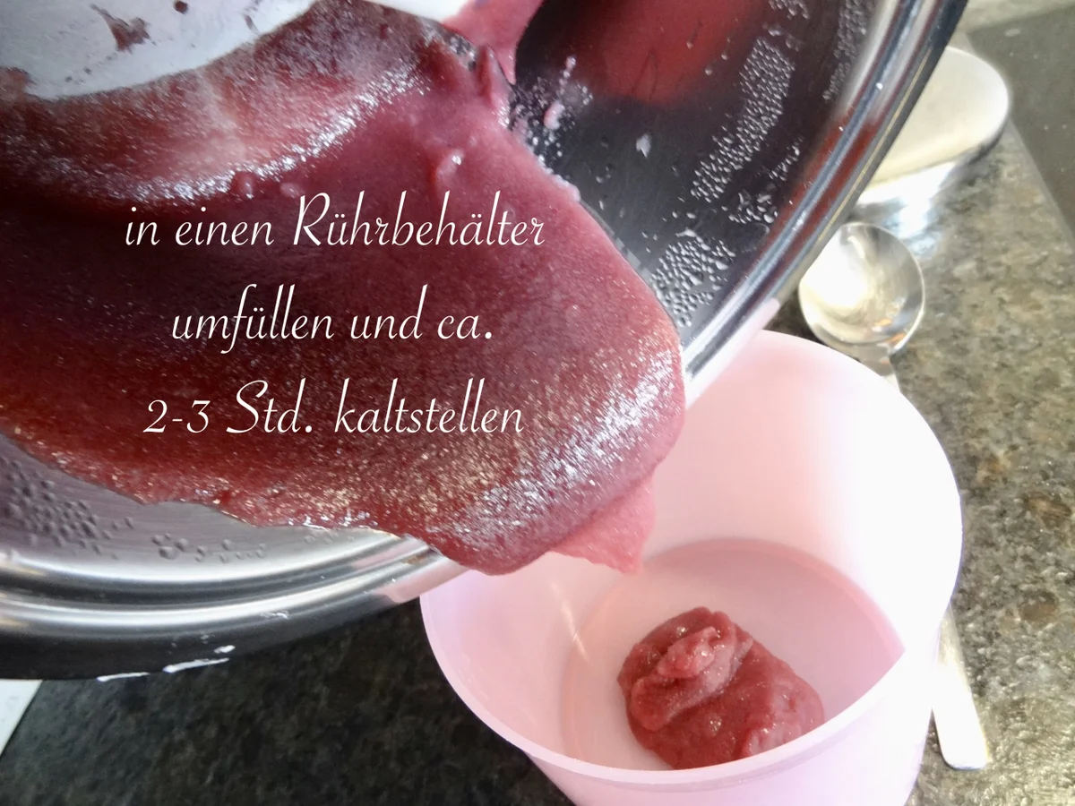 Rezept: Vispipuuro - cremiges Grieß Dessert - kulinarische Weltreise - Finnland Bild Nr. 14219 Vispipuuro - cremiges Grieß Dessert - kulinarische Weltreise - Finnland - Rezept - Bild Nr. 14219