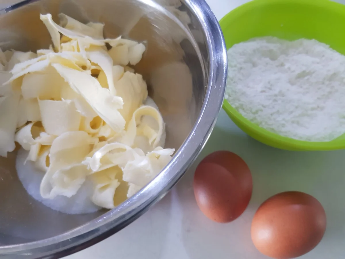 Rezept: Torte "Birne Helene" Bild Nr. 14229 Torte "Birne Helene" - Rezept - Bild Nr. 14229