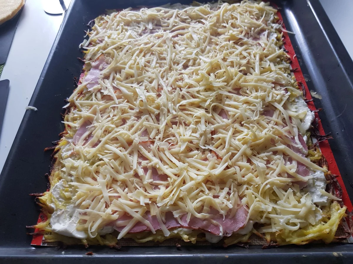 Kartoffel-"Cordon bleu" mit Rote Bete-Salat und Meerrettich-Creme - Rezept - Bild Nr. 14225