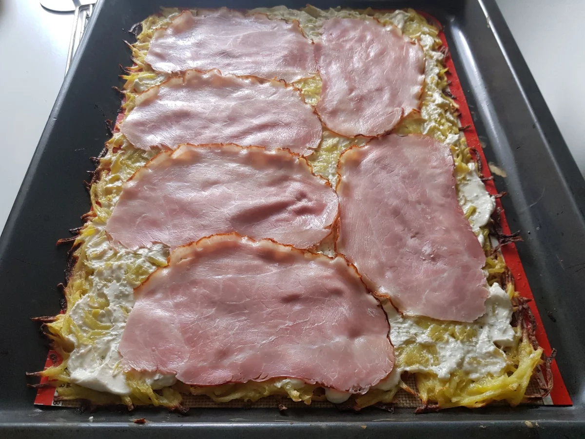 Kartoffel-"Cordon bleu" mit Rote Bete-Salat und Meerrettich-Creme - Rezept - Bild Nr. 14226