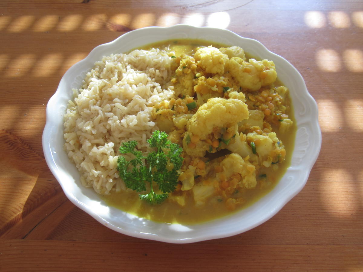 Blumenkohl Linsen Curry mit Naturreis - einfach - von Rouven