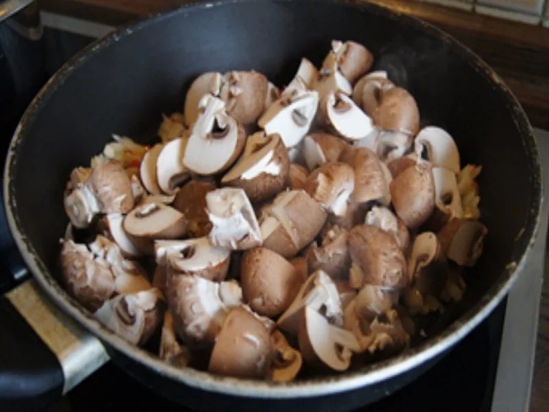 Knoblauch-Champignons mit Gnocchi - Rezept - Bild Nr. 9