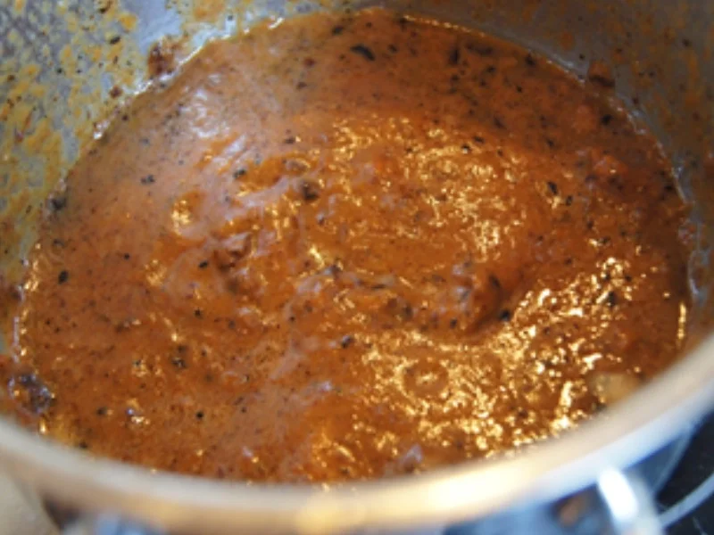 Rezept: Kalbshaxe mit Sauce und Kartoffel-Radieschen-Salat Bild Nr. 13 Kalbshaxe mit Sauce und Kartoffel-Radieschen-Salat - Rezept - Bild Nr. 13