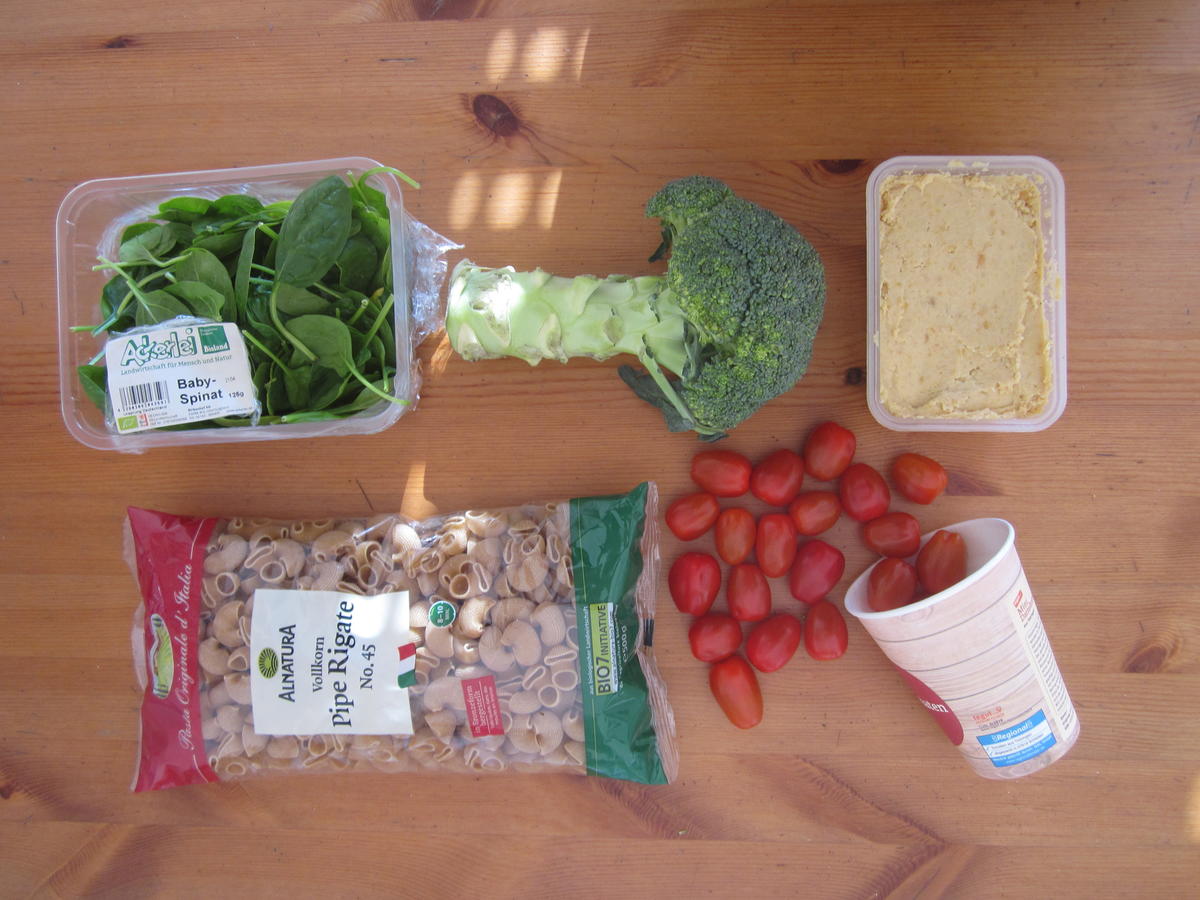 Nudelauflauf mit Hummus und Gemüse - Rezept - Bild Nr. 14244