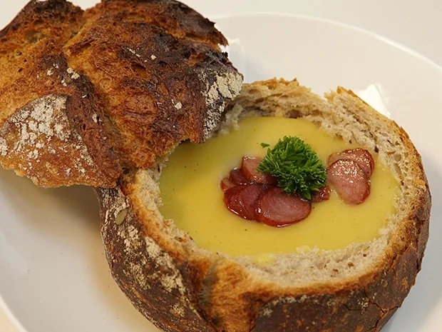 Rezept: Kartoffelsuppe in Brot Bild Nr. 14242 Kartoffelsuppe in Brot - Rezept - Bild Nr. 14242