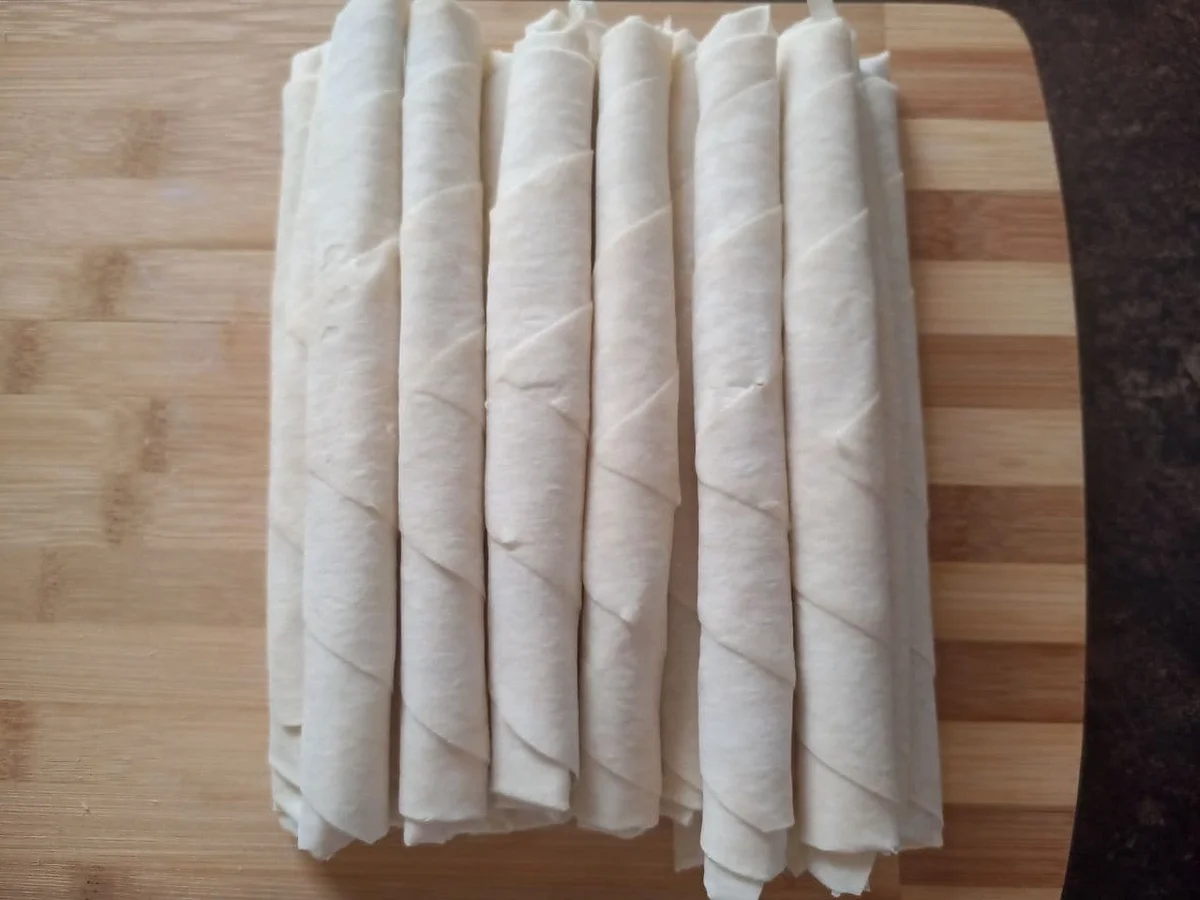 Rezept: Zigarren Börek mit Hack und Feta Bild Nr. 9 Zigarren Börek mit Hack und Feta - Rezept - Bild Nr. 9