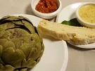 Artischocke mit Vinaigrette, selbstgebackenem Ciabatta und Salsa Roja - Rezept - Bild Nr. 2