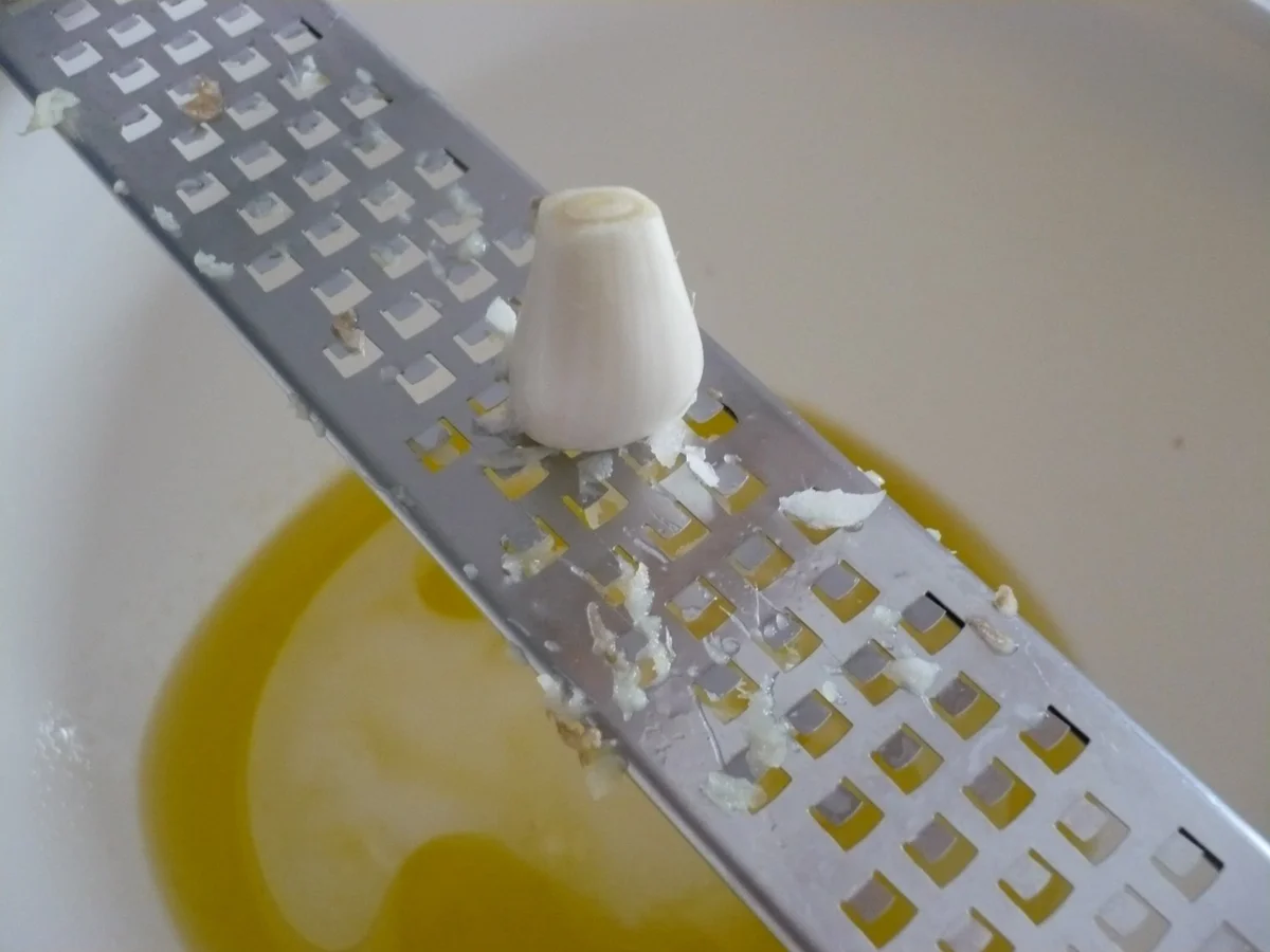 Fenchel - Radieschen - Salat mit geräucherter Forelle - Rezept - Bild Nr. 4