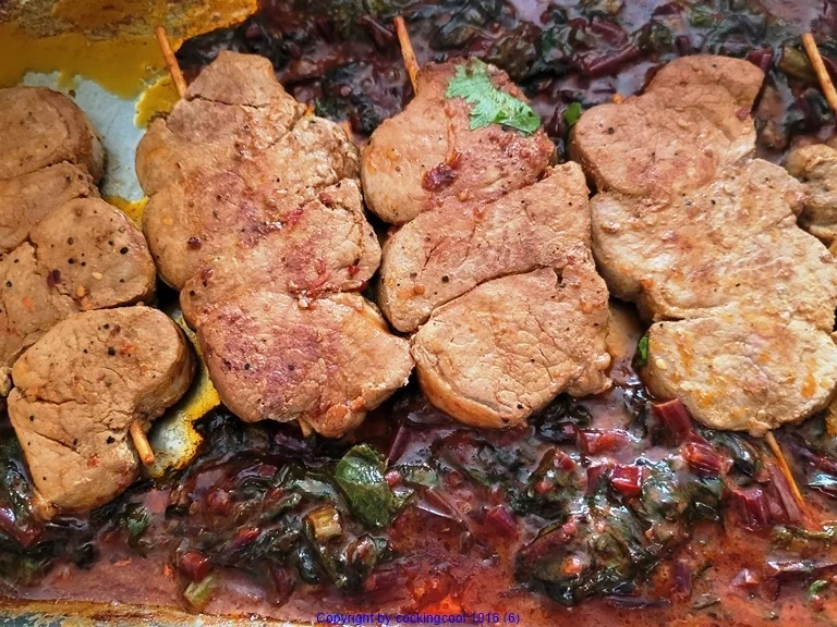 Rezept: Filetspiess mit Salat oder Pakchoigemüse und einer herzhafter Sosse Bild Nr. 7 Filetspiess mit Salat oder Pakchoigemüse und einer herzhafter Sosse - Rezept - Bild Nr. 7