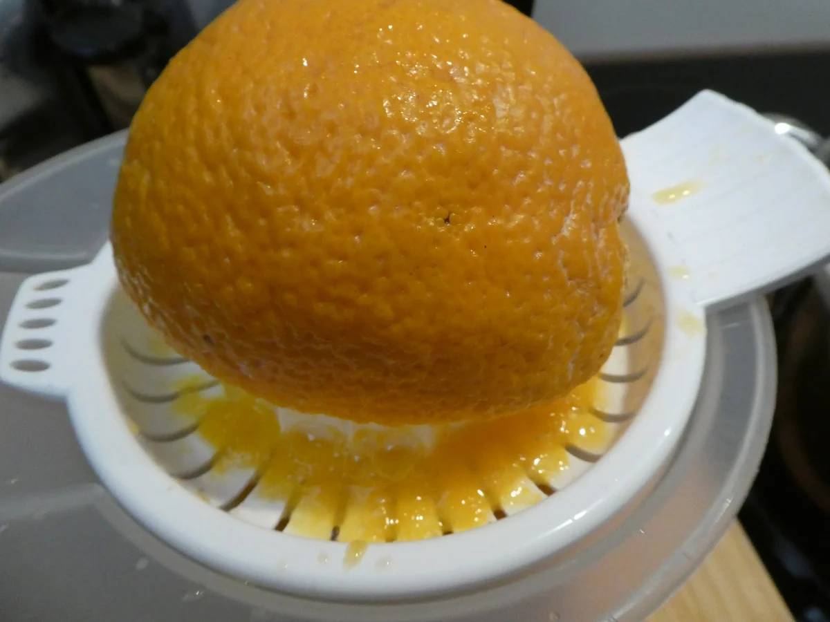 Rezept: Hokkaido-Suppe mit gebratenem Spargel Bild Nr. 9 Hokkaido-Suppe mit gebratenem Spargel - Rezept - Bild Nr. 9