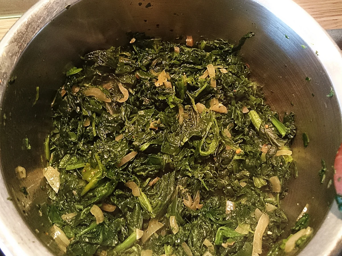 Rezept: Omelett mit Spinat-Tomaten-Feta-Füllung Bild Nr. 14256 Omelett mit Spinat-Tomaten-Feta-Füllung - Rezept - Bild Nr. 14256