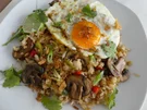 Gemüse-Bratreis mit Spiegelei - Rezept - Bild Nr. 14254