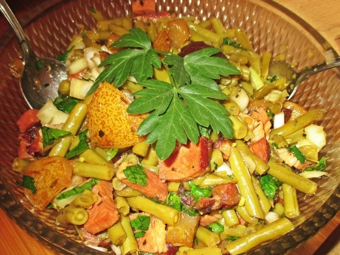 Rauchmatjes mit Birne, Bohnen und Speck - Rezept - Bild Nr. 3