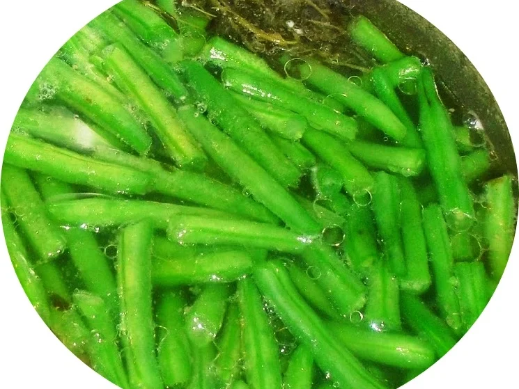 Rauchmatjes mit Birne, Bohnen und Speck - Rezept - Bild Nr. 6