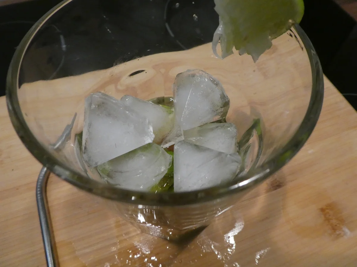 Rezept: Caipirinha Bild Nr. 14267 Caipirinha - Rezept - Bild Nr. 14267