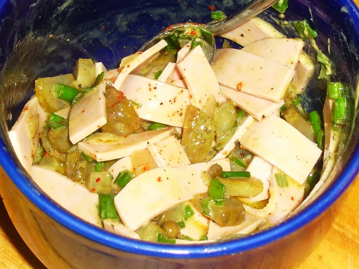 Pikanter Wurstsalat begegnet Feldsalat - Rezept - Bild Nr. 3