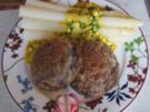 Falsche Kalbsschnitzel mit Spargel und pikanter Sauce - Rezept - Bild Nr. 2