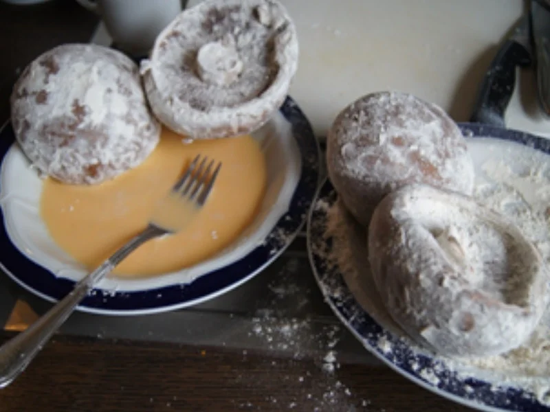 Rezept: Falsche Kalbsschnitzel mit Spargel und pikanter Sauce Bild Nr. 4 Falsche Kalbsschnitzel mit Spargel und pikanter Sauce - Rezept - Bild Nr. 4