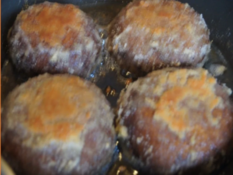 Rezept: Falsche Kalbsschnitzel mit Spargel und pikanter Sauce Bild Nr. 8 Falsche Kalbsschnitzel mit Spargel und pikanter Sauce - Rezept - Bild Nr. 8