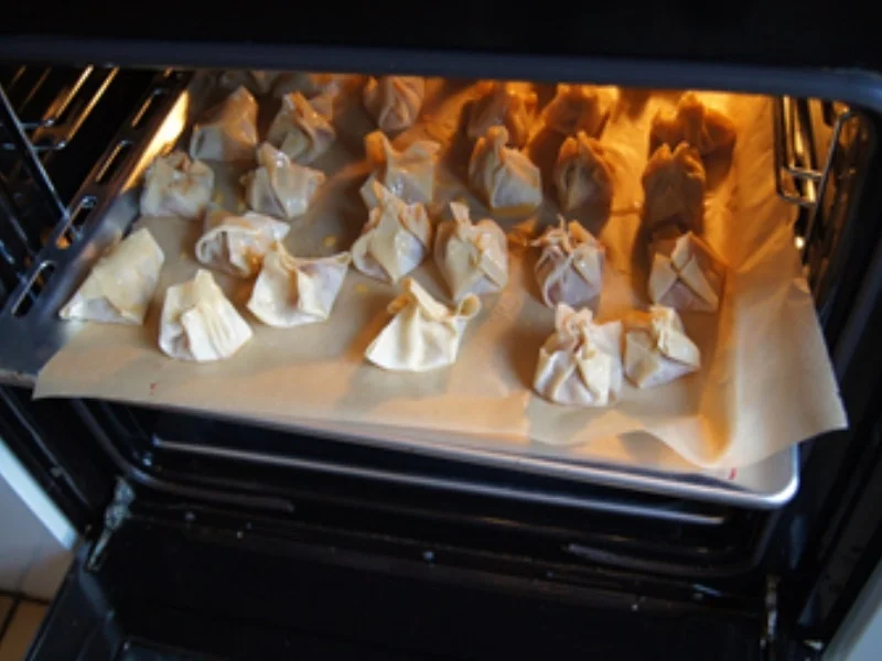 Gebackene Wan-Tan mit Erdbeerfüllung - Rezept - Bild Nr. 7