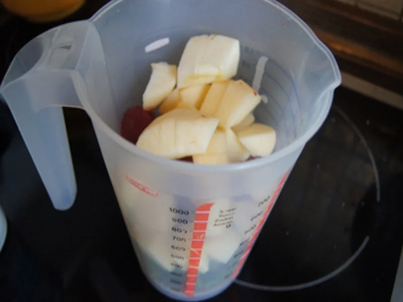 Rezept: Erdbeer-Apfel-Joghurt Bild Nr. 14291 Erdbeer-Apfel-Joghurt - Rezept - Bild Nr. 14291