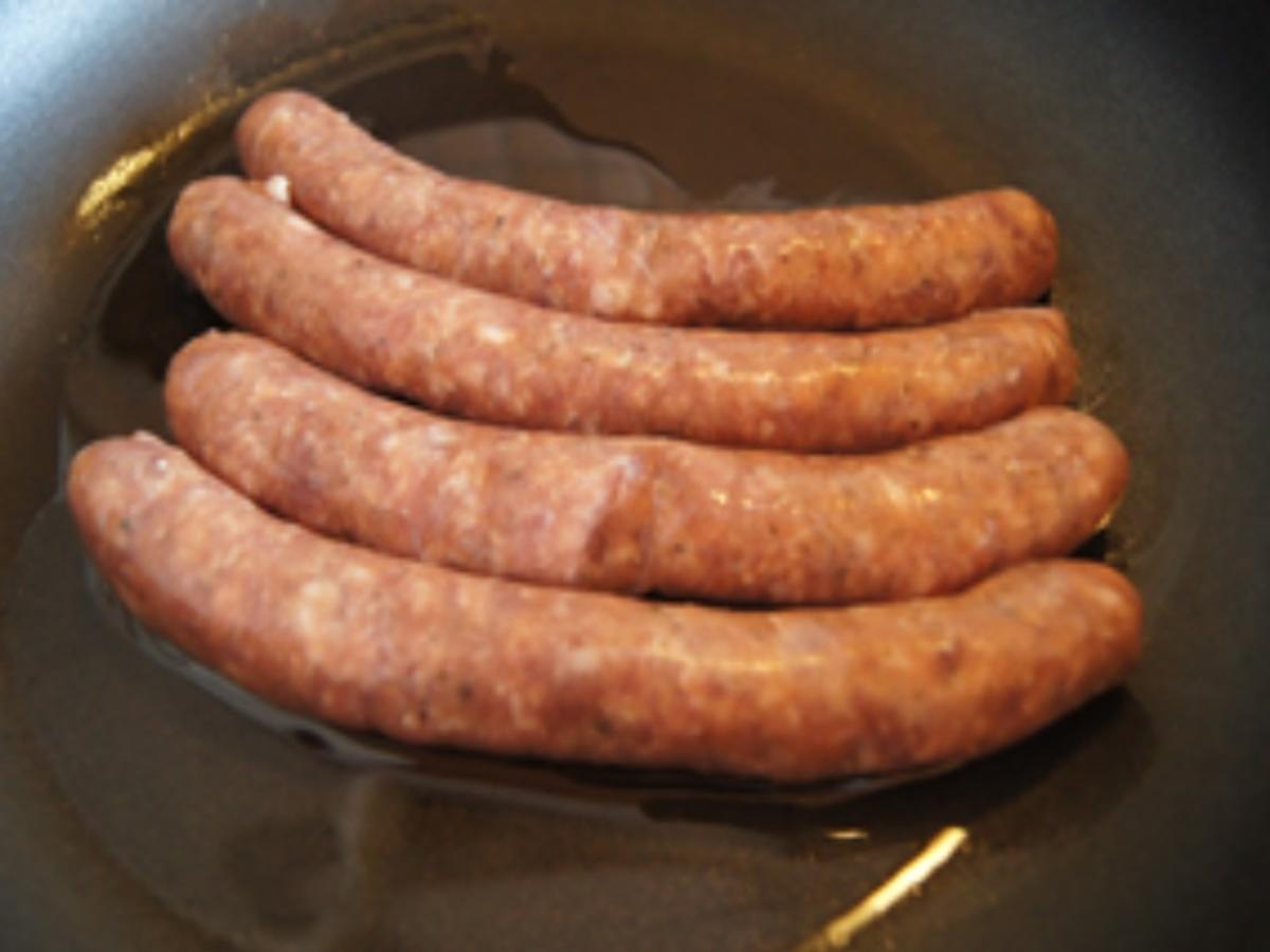 Kalbsbratwurst mit Wok-Gemüse und Drillingen - Rezept - Bild Nr. 14307