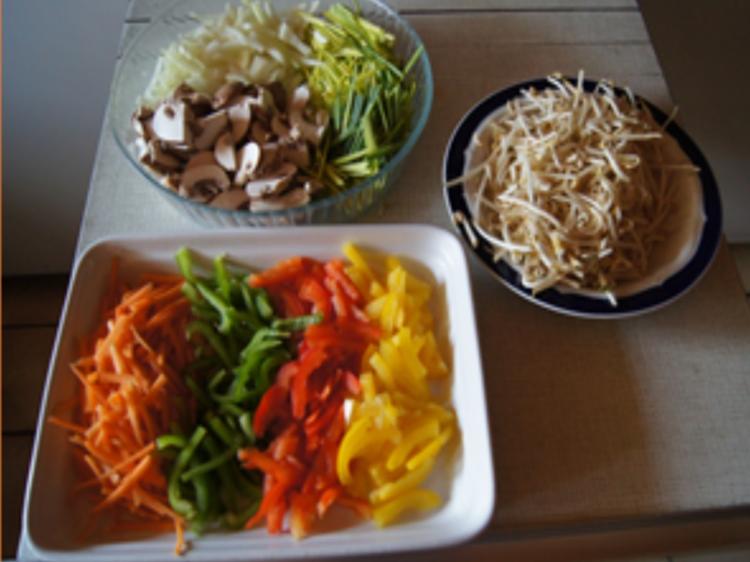 Mie Nudeln mit Rinderhackfleisch und Gemüsemix - einfach - von MausVoh