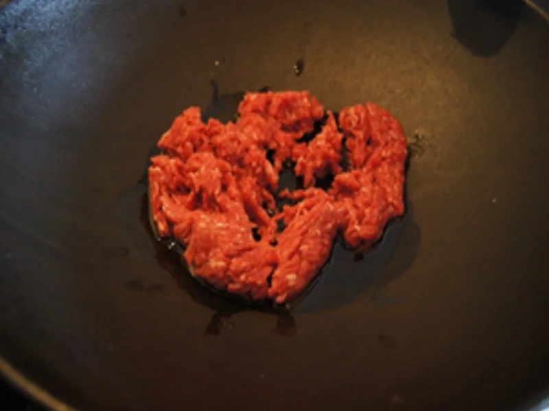 Rezept: Mie-Nudeln mit Rinderhackfleisch und Gemüsemix Bild Nr. 14320 Mie-Nudeln mit Rinderhackfleisch und Gemüsemix - Rezept - Bild Nr. 14320