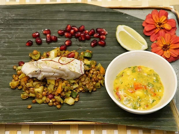 Seychellen – Orient – Südamerika: Seeteufelfilet aus dem Bananenblatt an Linsensalat - Rezept - Bild Nr. 14305