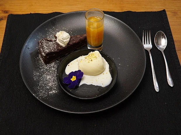 Mississippi Mud Pie und karibische Kokoskugel treffen andalusische Orange - Rezept - Bild Nr. 2