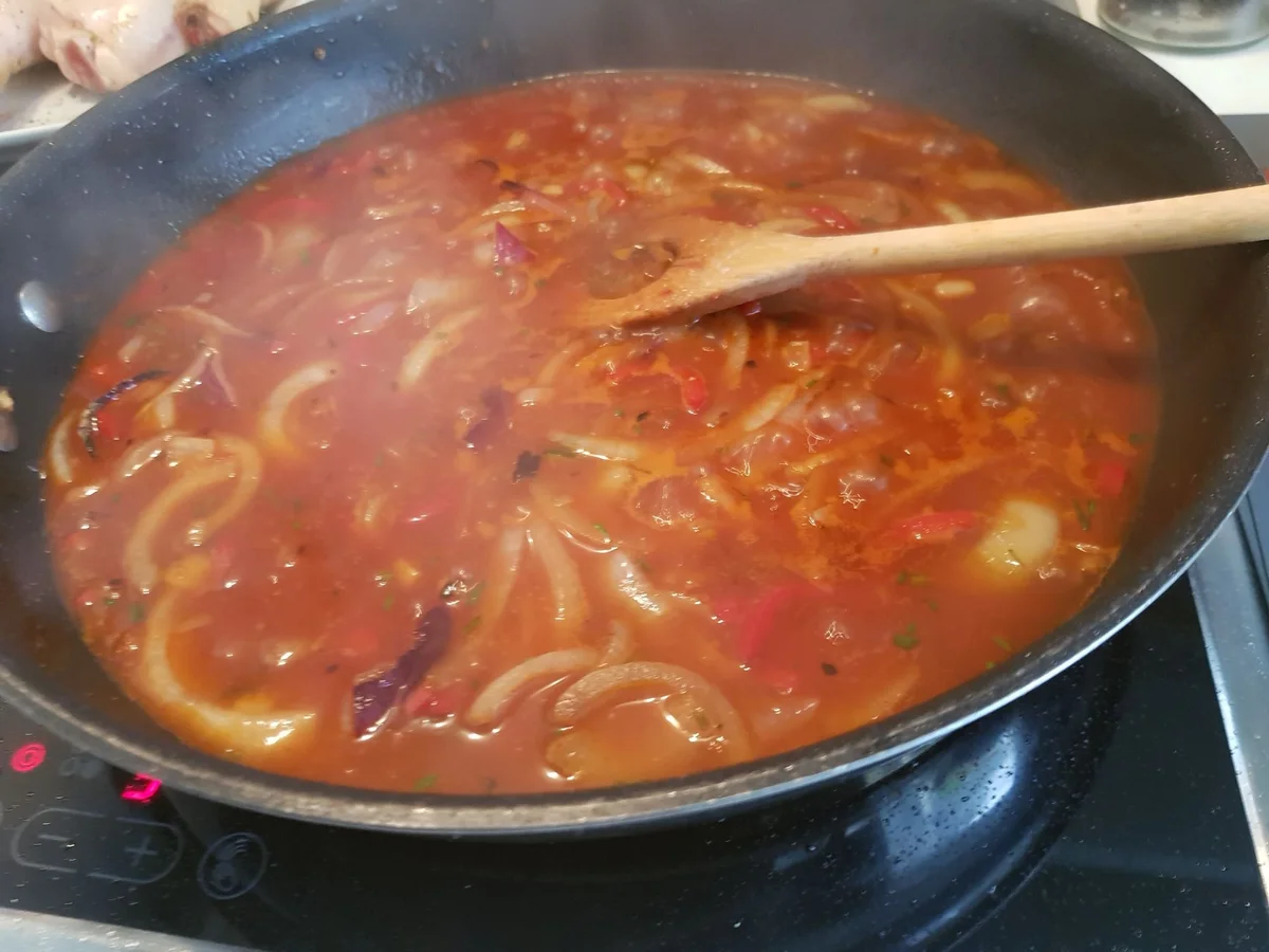 Hähnchenunterschenkel "mediterran" mit Gnocchi und Parmesan - Rezept - Bild Nr. 14336