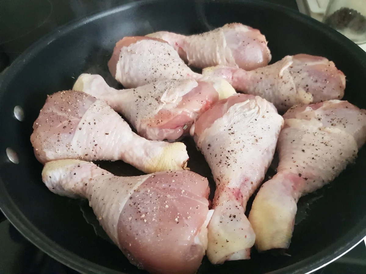 Hähnchenunterschenkel "mediterran" mit Gnocchi und Parmesan - Rezept - Bild Nr. 14338