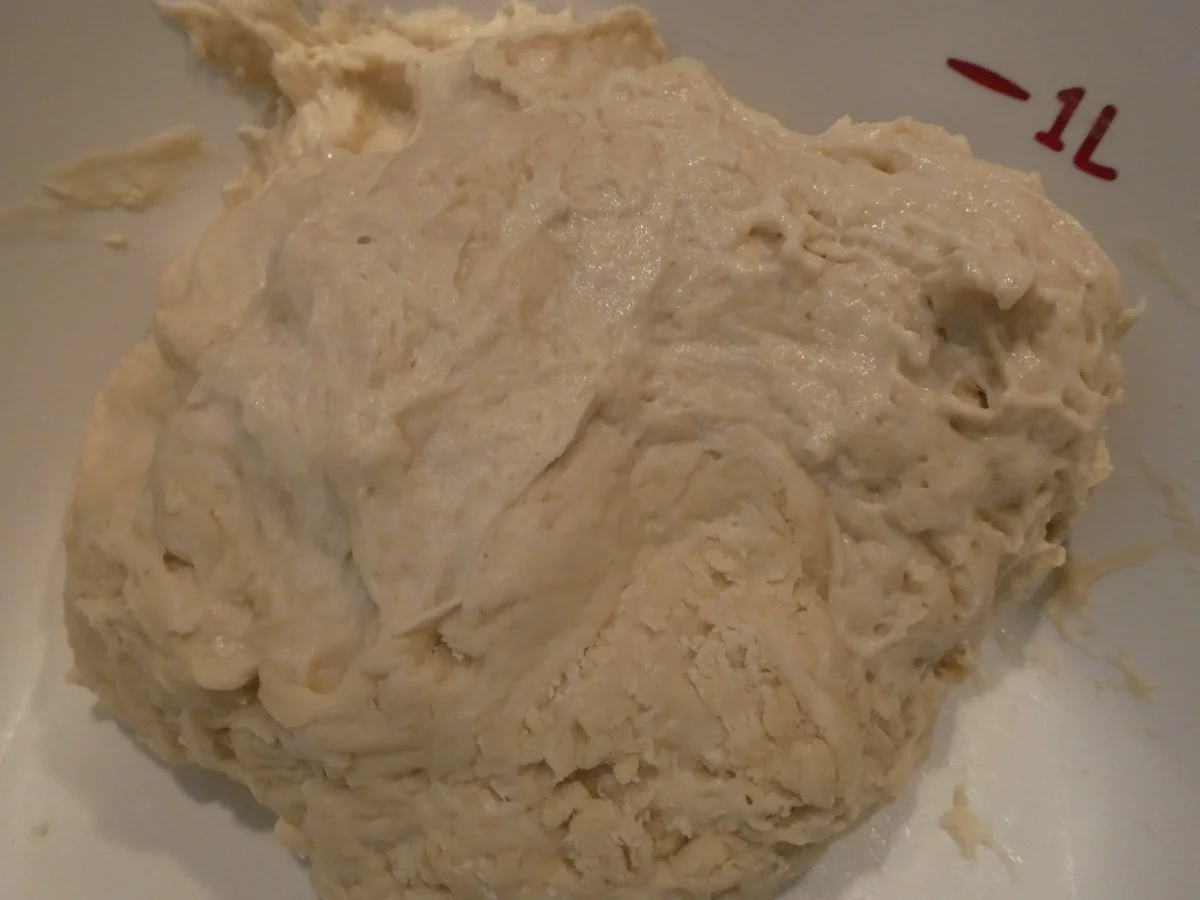 Hackfleisch-Pizza mit Paprika und Tomaten - Rezept - Bild Nr. 14311