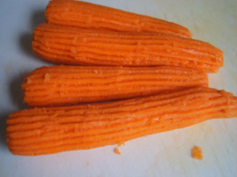 Seelachsfilet mit Möhrenblüten und Kartoffelstampf - Rezept - Bild Nr. 11