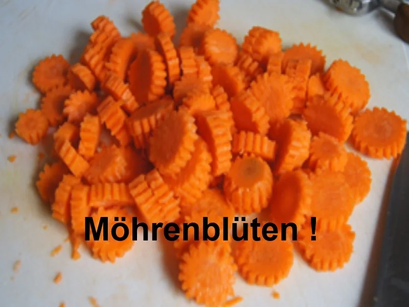 Seelachsfilet mit Möhrenblüten und Kartoffelstampf - Rezept - Bild Nr. 13