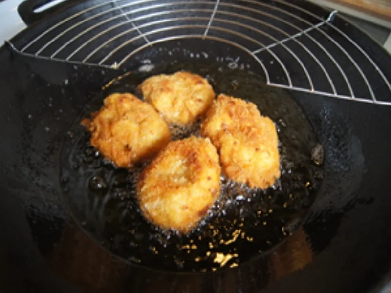 Gebackener Blumenkohl im Wok mit Schmand-Curry-Dip - Rezept - Bild Nr. 8