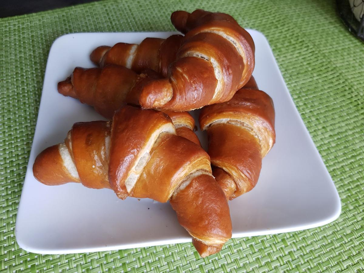 Laugen-Croissants - Rezept mit Bild - kochbar.de