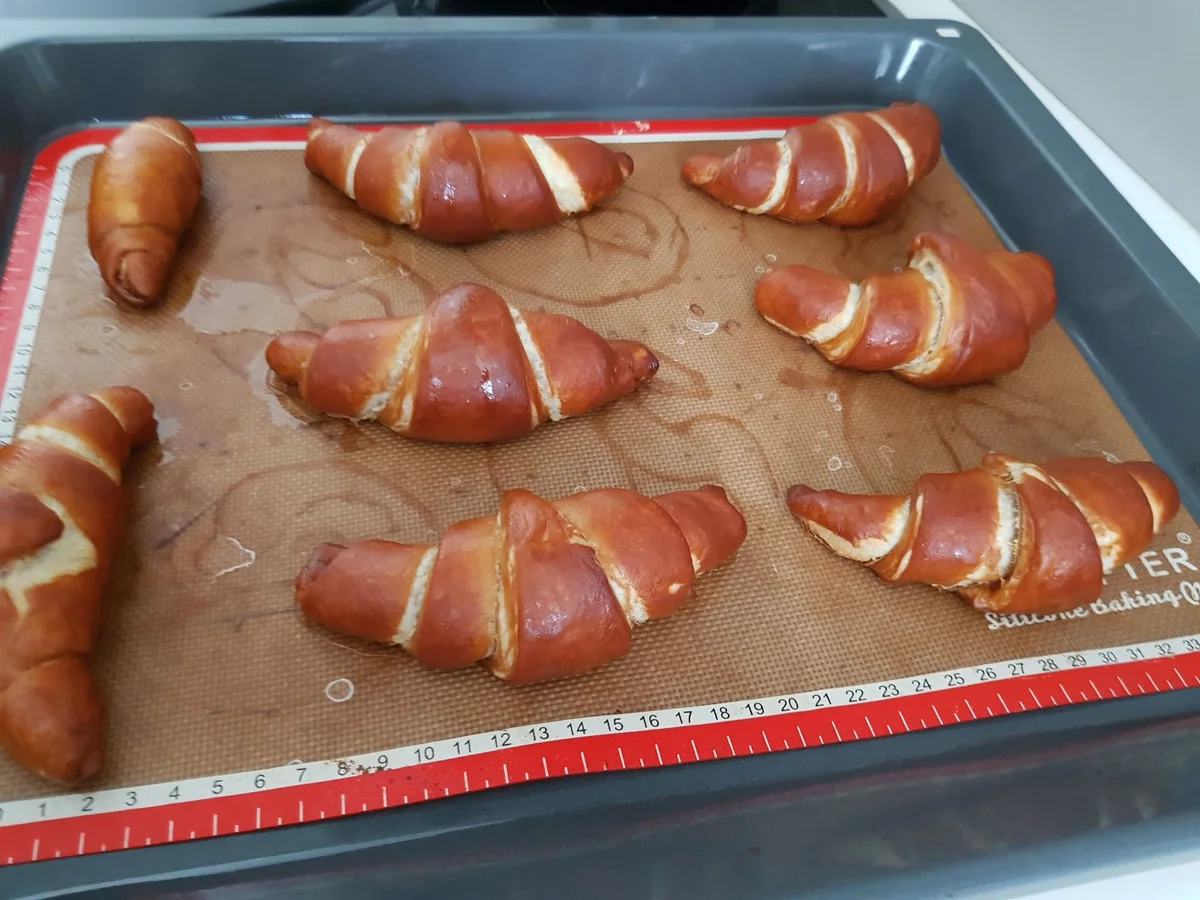 Laugen-Croissants - Rezept - Bild Nr. 14314