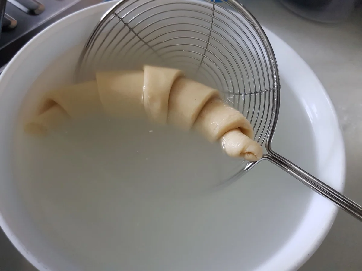 Laugen-Croissants - Rezept - Bild Nr. 14316