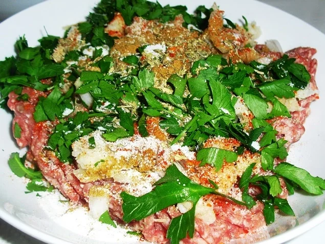 Köfte mit Knoblauch-Kartoffelsalat- kulinarische Weltreise - Rezept - Bild Nr. 14315