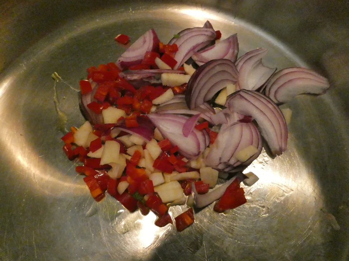 Asia-Nudelsuppe mit Tofu - Rezept - Bild Nr. 14319