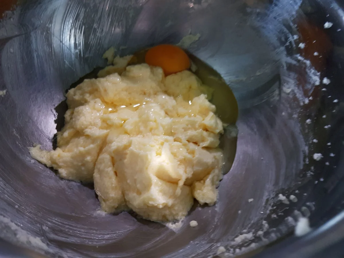 Quark-Gugelhupf - Rezept - Bild Nr. 14321